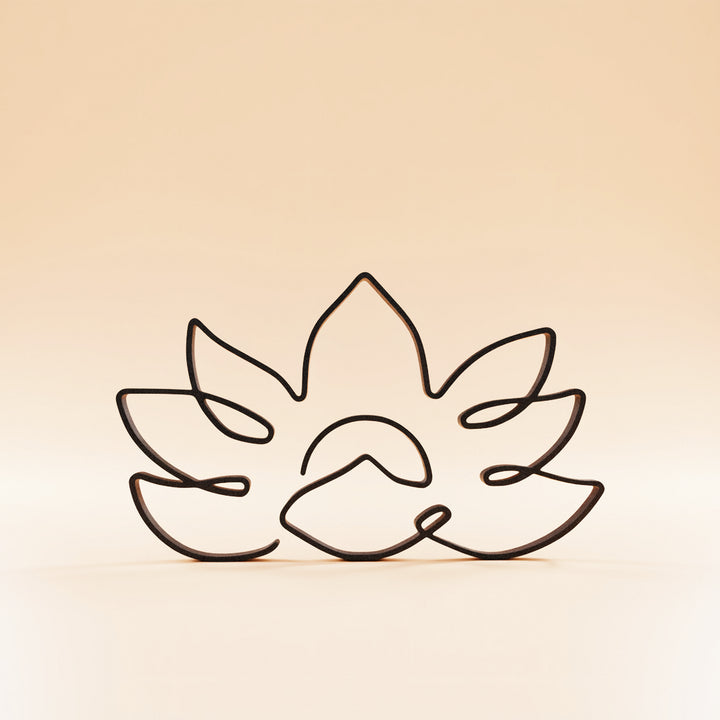 Plant Lover - Line Art Sculptures